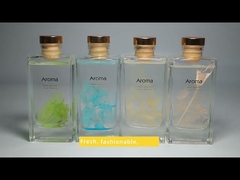 Perfume natural feito sob encomenda 200ml da sala do difusor de Reed com decoração falsificada das flores