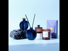 Vela perfumada e difusor de varetas