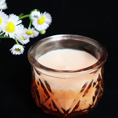 Da cera de vidro colorida luxuosa da soja da casa do aroma vela 2022 Scented