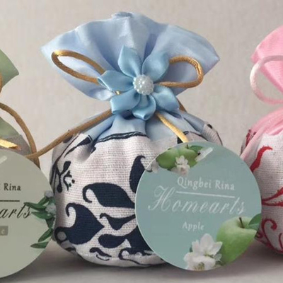 Secando a fragrância das flores Scented saquinhos da gaveta para o vestuário
