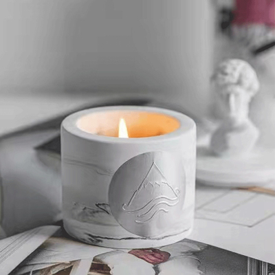 O costume da vela da casa do aroma da cera de Gardenia Ginger And Orange Scented Soy imprimiu 65g