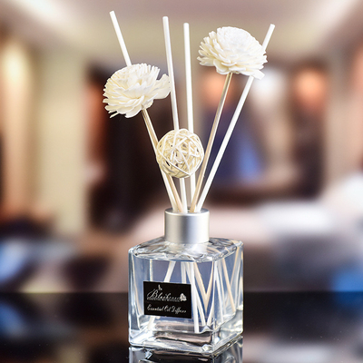 Aroma pequeno de vidro Reed Diffuser And Oil 50ml da garrafa DPMA
