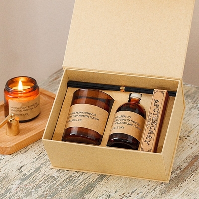 Palete de madeira de marca própria combina cera de soja velas perfumadas reed difusor conjunto de presente
