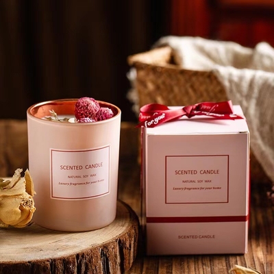 A flor secada luxuosa da aromaterapia romântica do rosa da marca própria da CASA do AROMA Scented velas da cera da soja para a cena dos eventos
