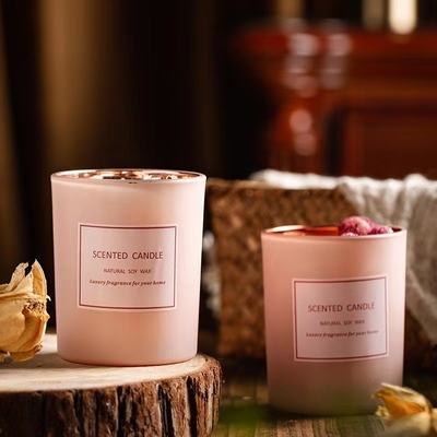 A flor secada luxuosa da aromaterapia romântica do rosa da marca própria da CASA do AROMA Scented velas da cera da soja para a cena dos eventos