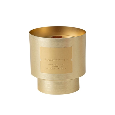 O metal chapeado da cera da soja do feltro de lubrificação da marca própria da CASA do AROMA ouro luxuoso de madeira original feito sob encomenda range a vela para o presente do dia de Valentim