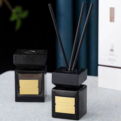 Personalize o ar que refresca o vidro preto Reed Diffuser da vara do óleo da fragrância da decoração da casa
