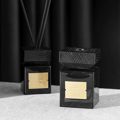 Personalize o ar que refresca o vidro preto Reed Diffuser da vara do óleo da fragrância da decoração da casa