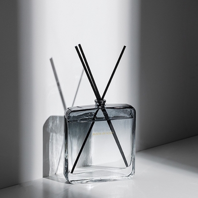 Garrafa de vidro de Reed Diffuser Fragrance Perfume Crystal do óleo essencial da aromaterapia da casa