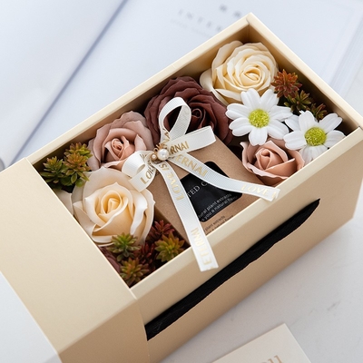 2023 presentes de aniversário imortais Rose Dried Flower Bouq do presente do dia de mãe do dia de Valentim da caixa de presente da vela da aromaterapia da flor