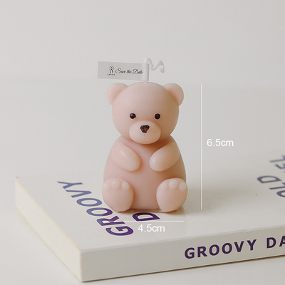 A vela de assento bonito do parafuso do bolo da aromaterapia do urso da decoração do artesanato Scented