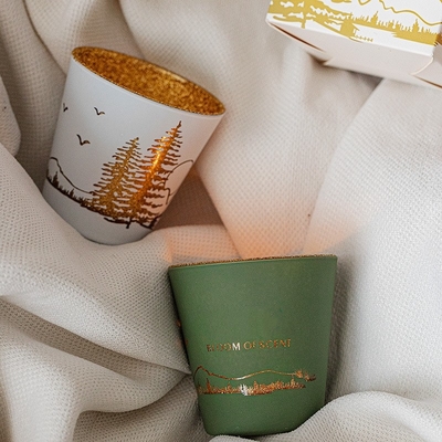 A cera oca Tealight da soja do frasco do copo da silhueta do branco verde para fora Scented velas