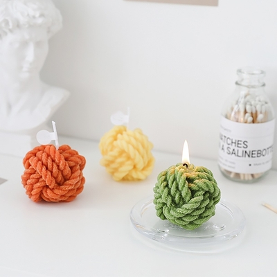 A bola de lã pequena do fio da vela da aromaterapia feito a mão de Diy do ponto deu forma a Art Candles