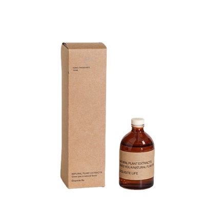 A garrafa de vidro Brown da aromaterapia perfuma 100ml Reed Diffuser luxuoso