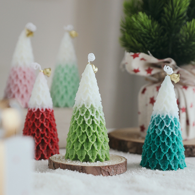 Da cera luxuosa por atacado da soja da novidade da forma da árvore de Natal da CASA do AROMA vela Scented