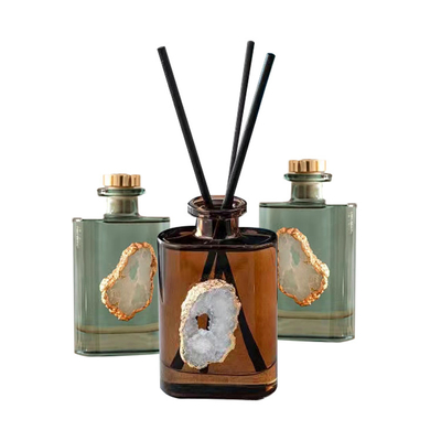 A CASA Amber Crystal Essential Oil Reed Diffuser do AROMA ajusta 180ml para o quarto