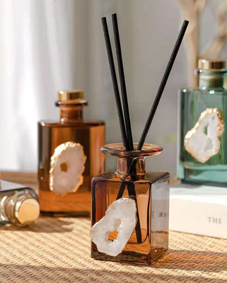 A CASA Amber Crystal Essential Oil Reed Diffuser do AROMA ajusta 180ml para o quarto