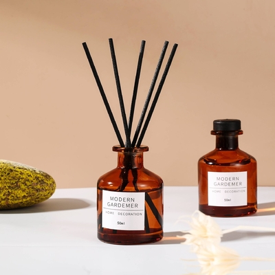 O vidro personalizado engarrafa o perfume Reed Diffuser 50ML do hotel da decoração da casa