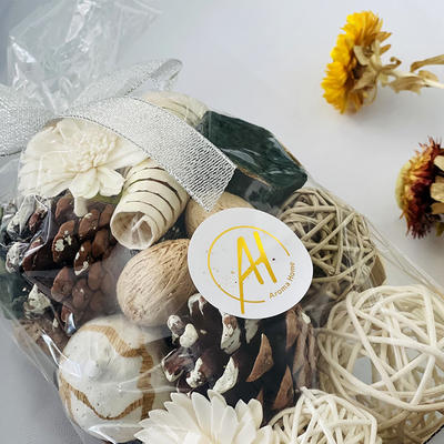 O pot-pourri feito a mão 200g do aroma Scented flores e porcas secadas