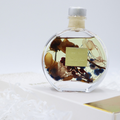 O grupo luxuoso do presente de Reed Diffuser 100ml do aroma com Brown secou a flor
