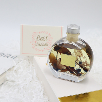 O grupo luxuoso do presente de Reed Diffuser 100ml do aroma com Brown secou a flor