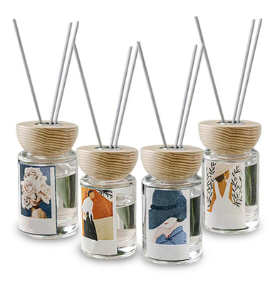 O presente colorido feito sob encomenda ajustou o perfume 120ml luxuoso com aroma Reed Diffuser da caixa de CMYK