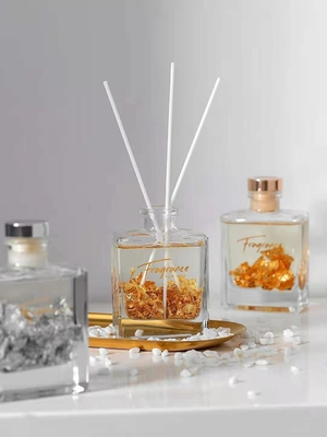 Canela Reed Diffuser Perfume 120ml do Natal com folha de prata do ouro