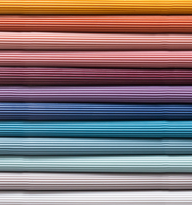 A cera de parafina colorida 60G Scented em casa a vela da coluna do grupo do presente da fragrância