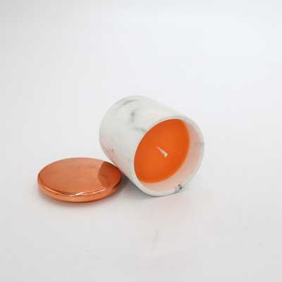 O OEM Scented a vela cerâmica feito a mão de mármore branca para o Natal